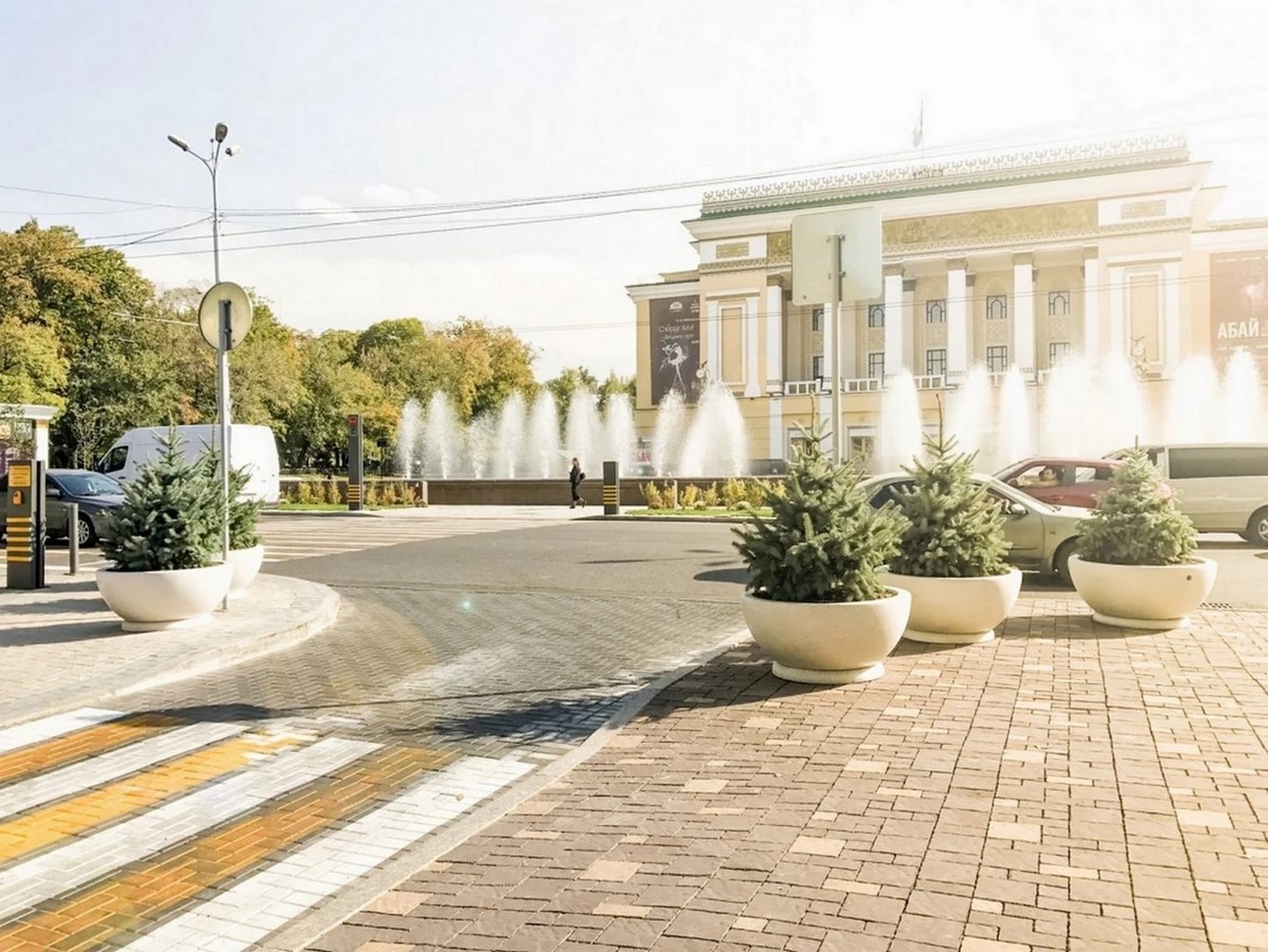 Вазон Эстате